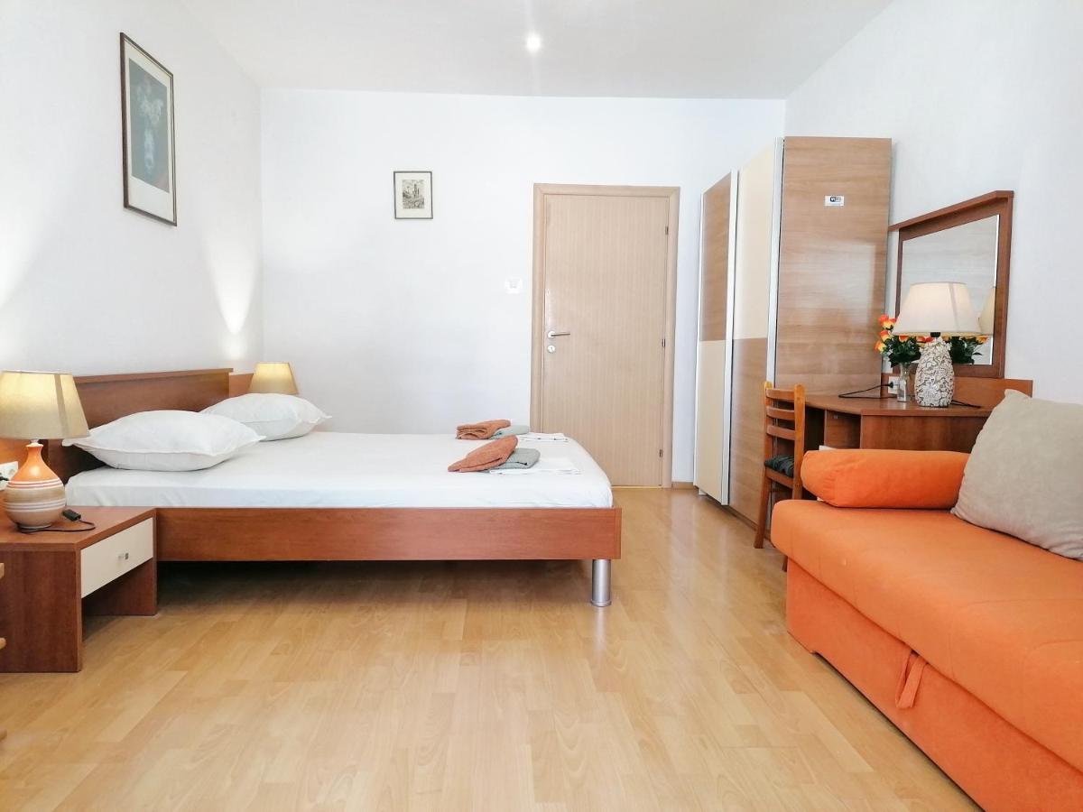 Apartmani Buljubasic 바스카보다 외부 사진