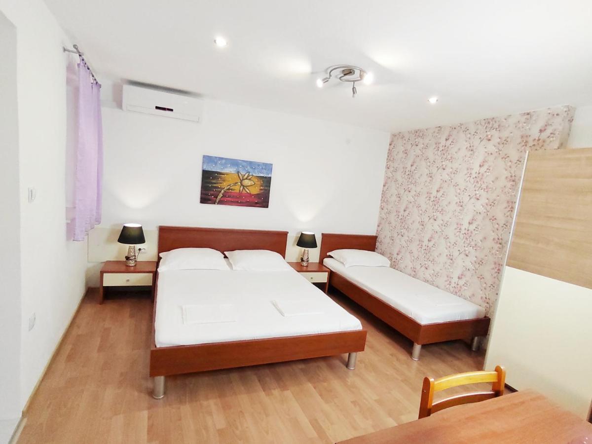 Apartmani Buljubasic 바스카보다 외부 사진