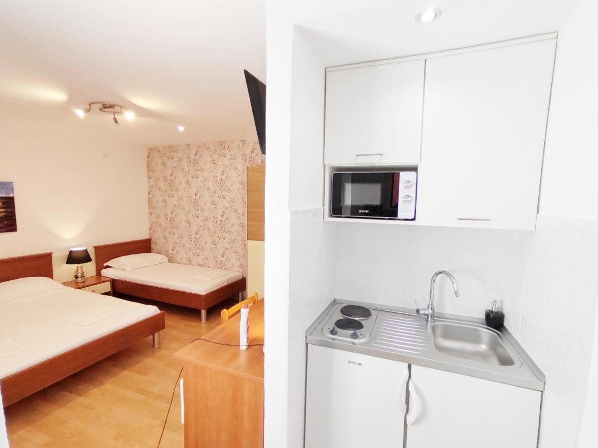 Apartmani Buljubasic 바스카보다 외부 사진